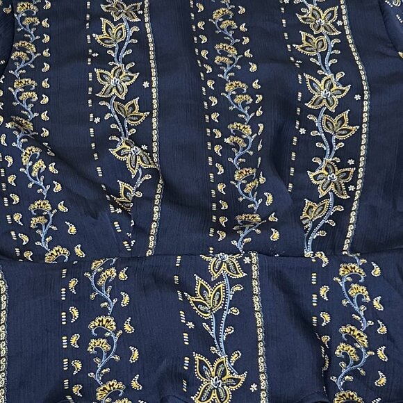 NWT ASTR the Label Kimi Navy Blue Print Long Sleeve Satin Wrap Top Blouse M - Picture 10 of 14